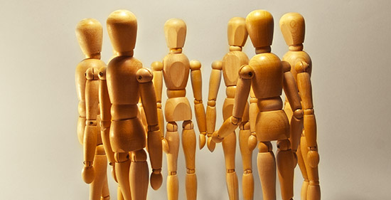 Workshop simulated with mannequins